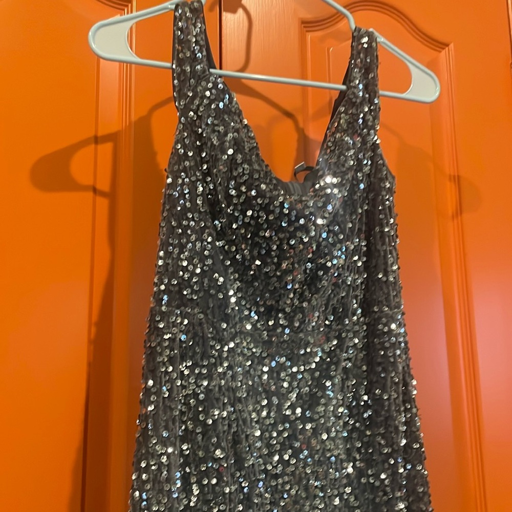 🩶NWT Faeriesty gray velvet sequin sleeveless gown SMALL pit to pit 16🩶